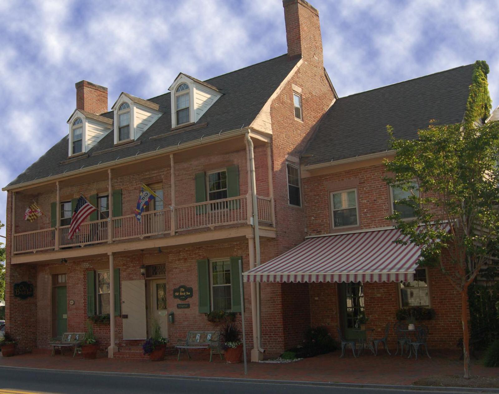 סנט מייקלס Old Brick Inn מראה חיצוני תמונה